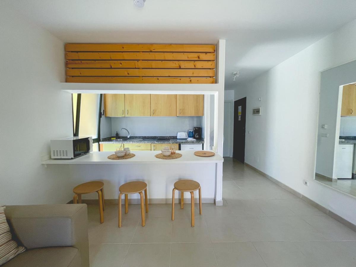 Seaside Apartment Corralejo : A Cozy Holiday Home In A Peaceful Well Located Green Complex ภายนอก รูปภาพ