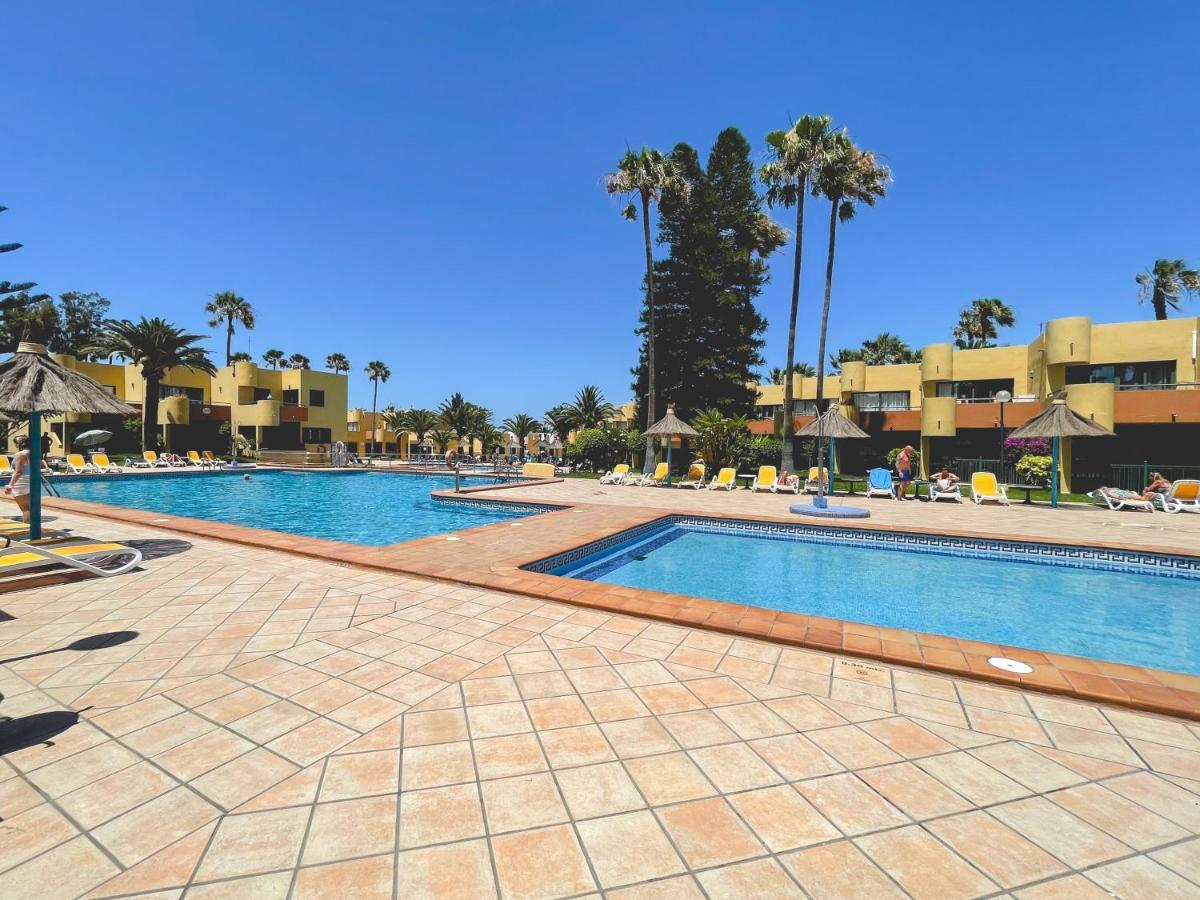 Seaside Apartment Corralejo : A Cozy Holiday Home In A Peaceful Well Located Green Complex ภายนอก รูปภาพ